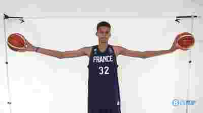 NBA湖人125比117击败快船：里夫斯与凯斯勒联手，东契奇11次失误仍取两连胜