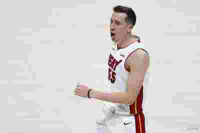 NBA:76人逆转骑士29分,詹姆斯迎主场首秀收获生涯最大逆转
