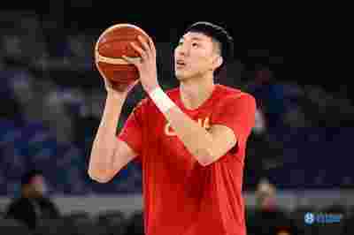 NBA费城76人29分逆转骑士创队史纪录：马克西32分，詹姆斯主场首秀助队取胜