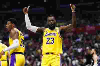 林书豪开启NBA现场解说工作:首日仍称有些不敢相信