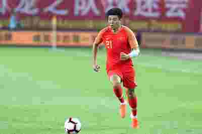 英超：维拉2比1击败曼城，杰克逊梅开二度终结对手开季全胜